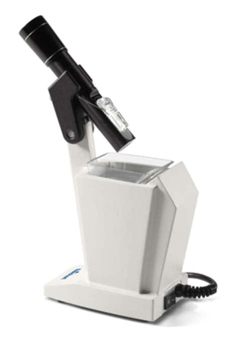 refractometer requirements